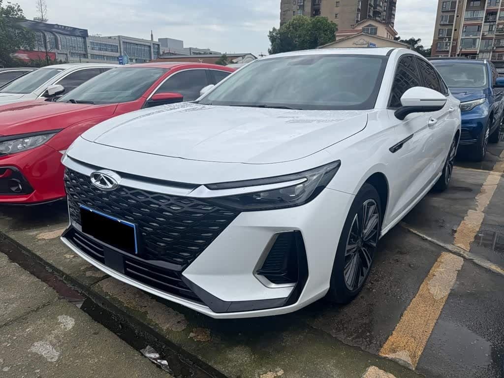 0 Chery Arrizo 8 front exterior