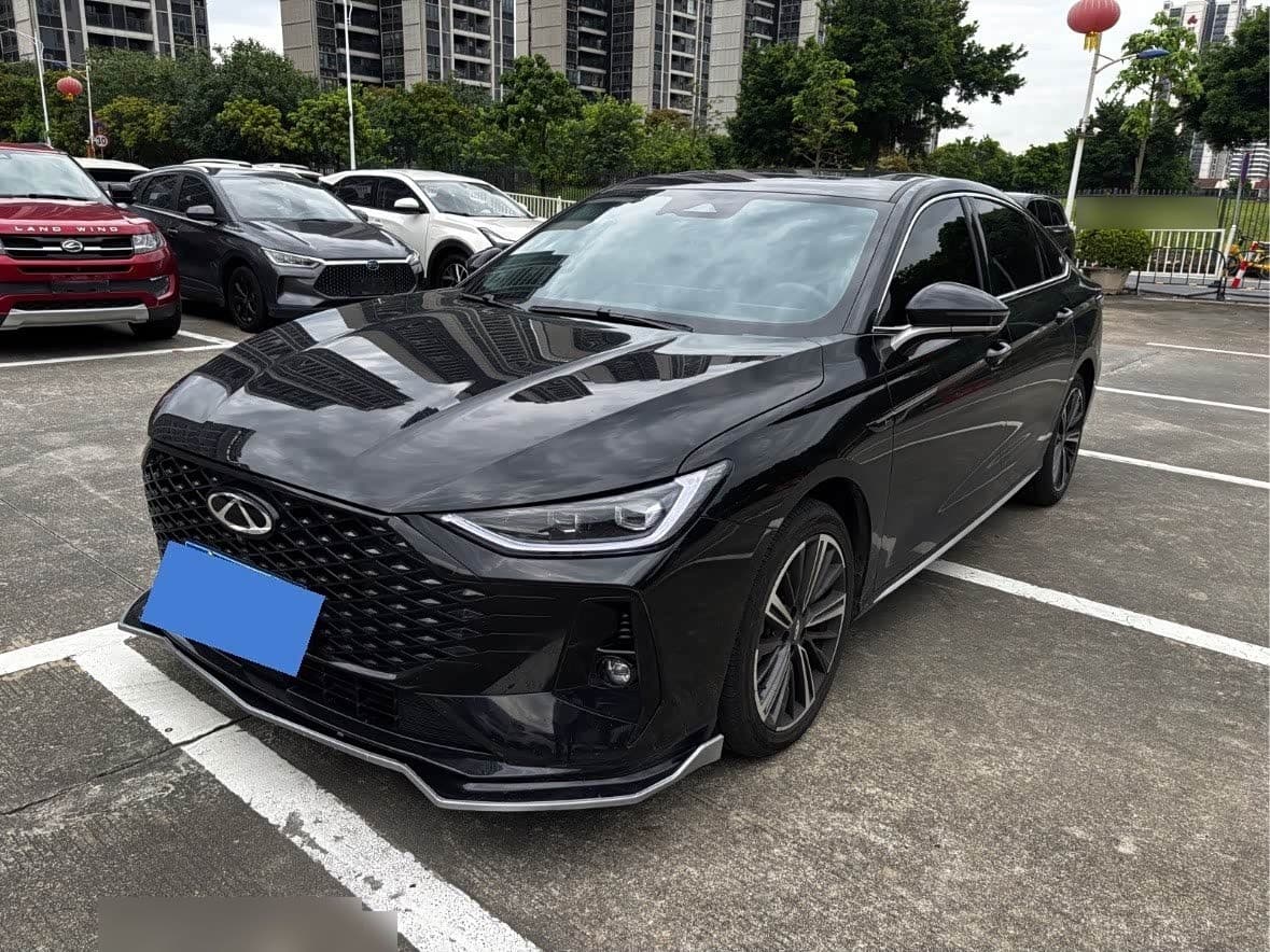 2025 Chery Arrizo 8 PRO front exterior