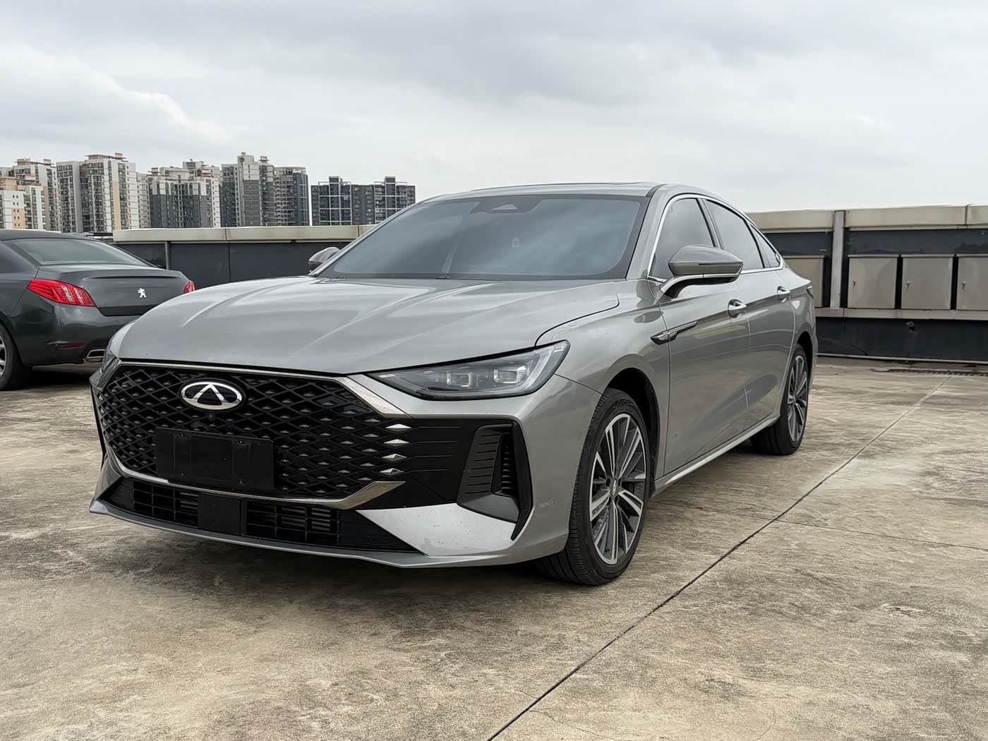 2025 Chery Arrizo 8 PRO front exterior