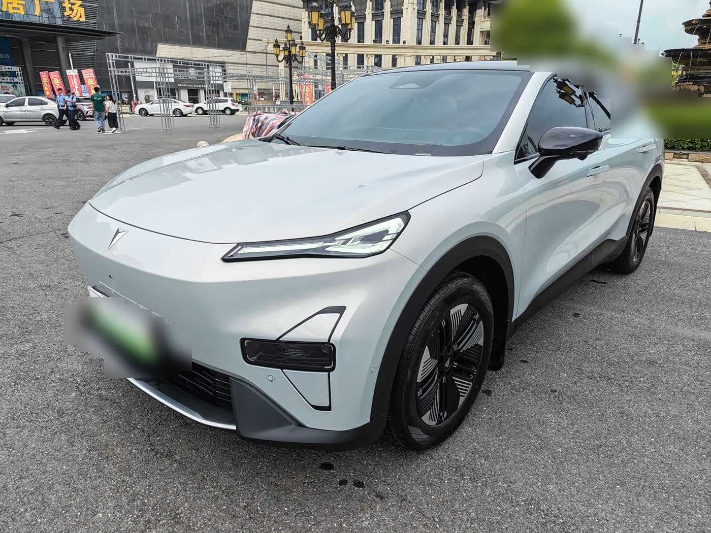 2025 Deepal Shenlan S05 front exterior