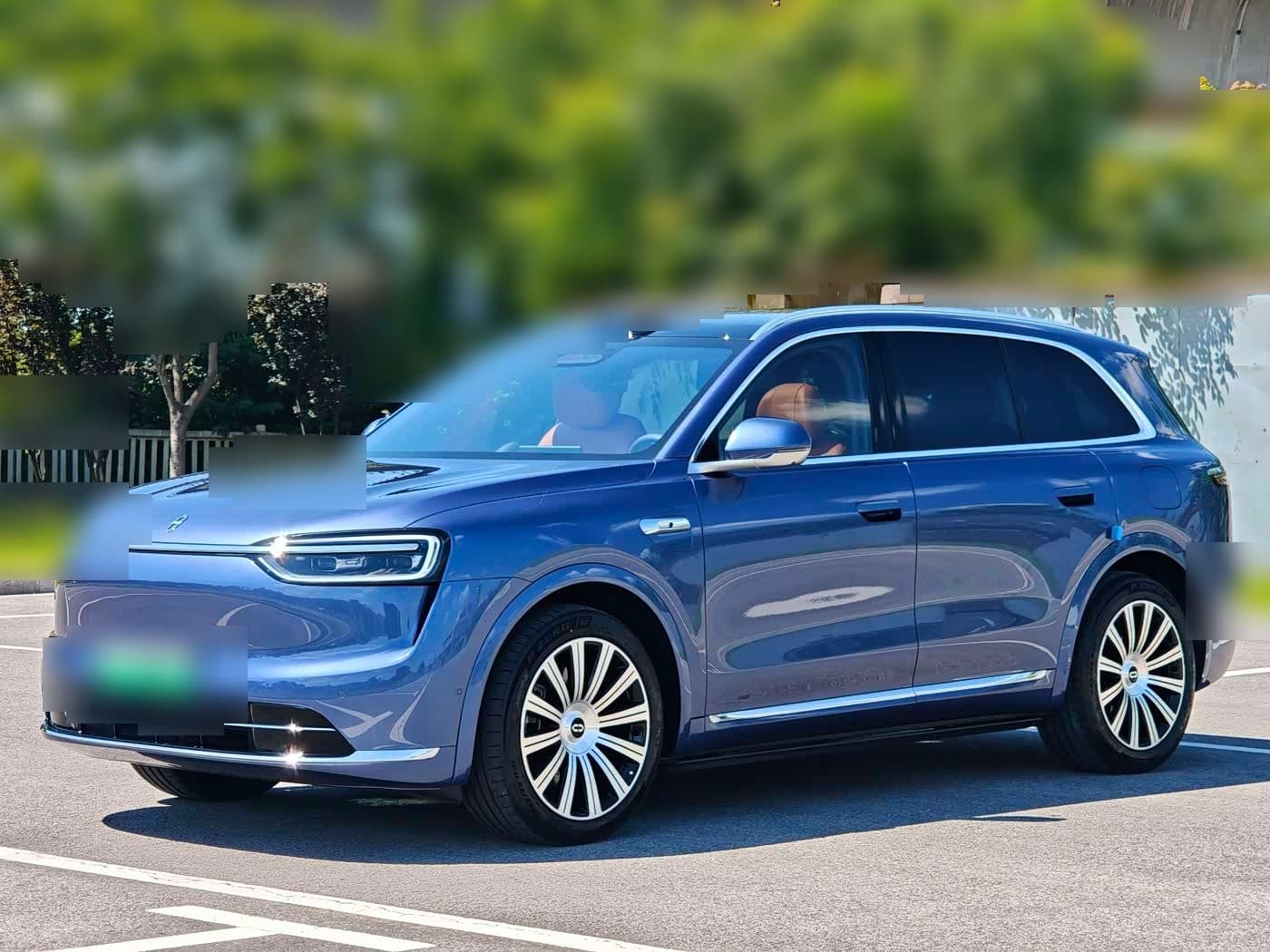 2025 AITO Wenjie AITO M7 front exterior