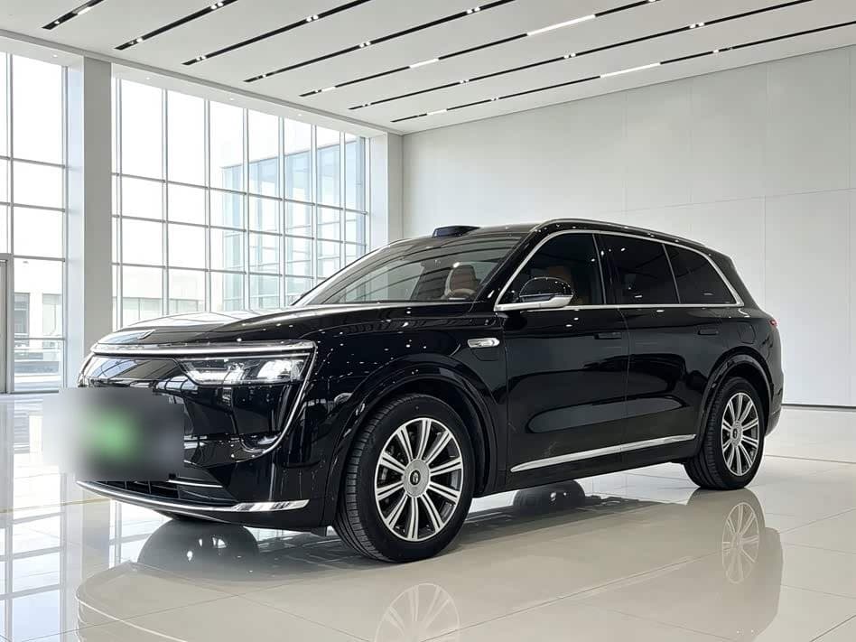 2025 AITO Wenjie AITO M8 front exterior