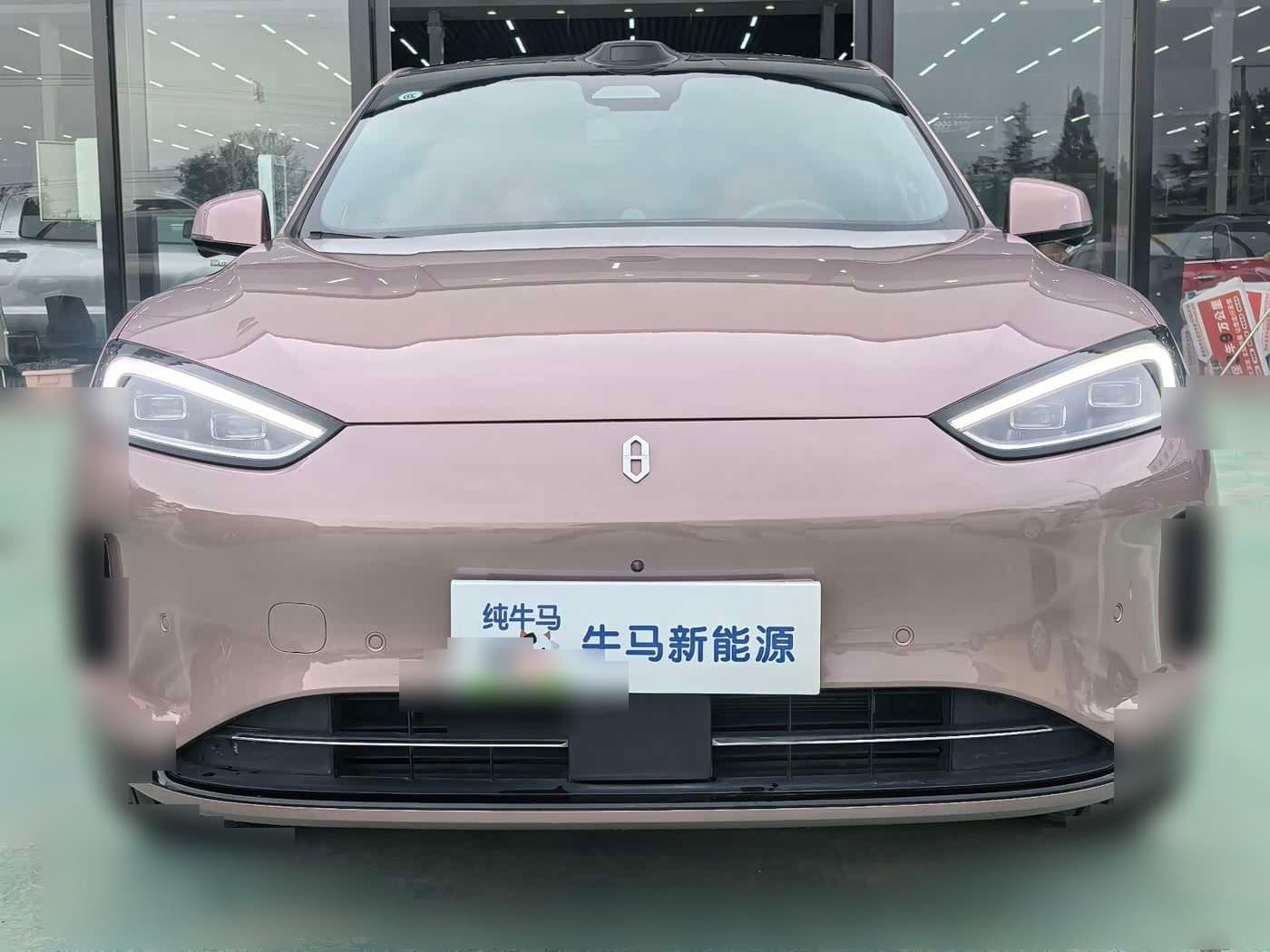 2023 AITO Wenjie AITO M5 front exterior