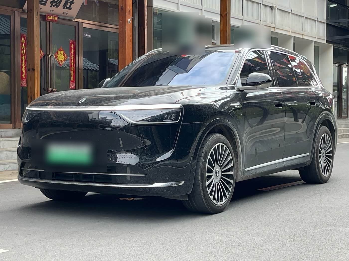 2025 AITO Wenjie AITO M8 front exterior