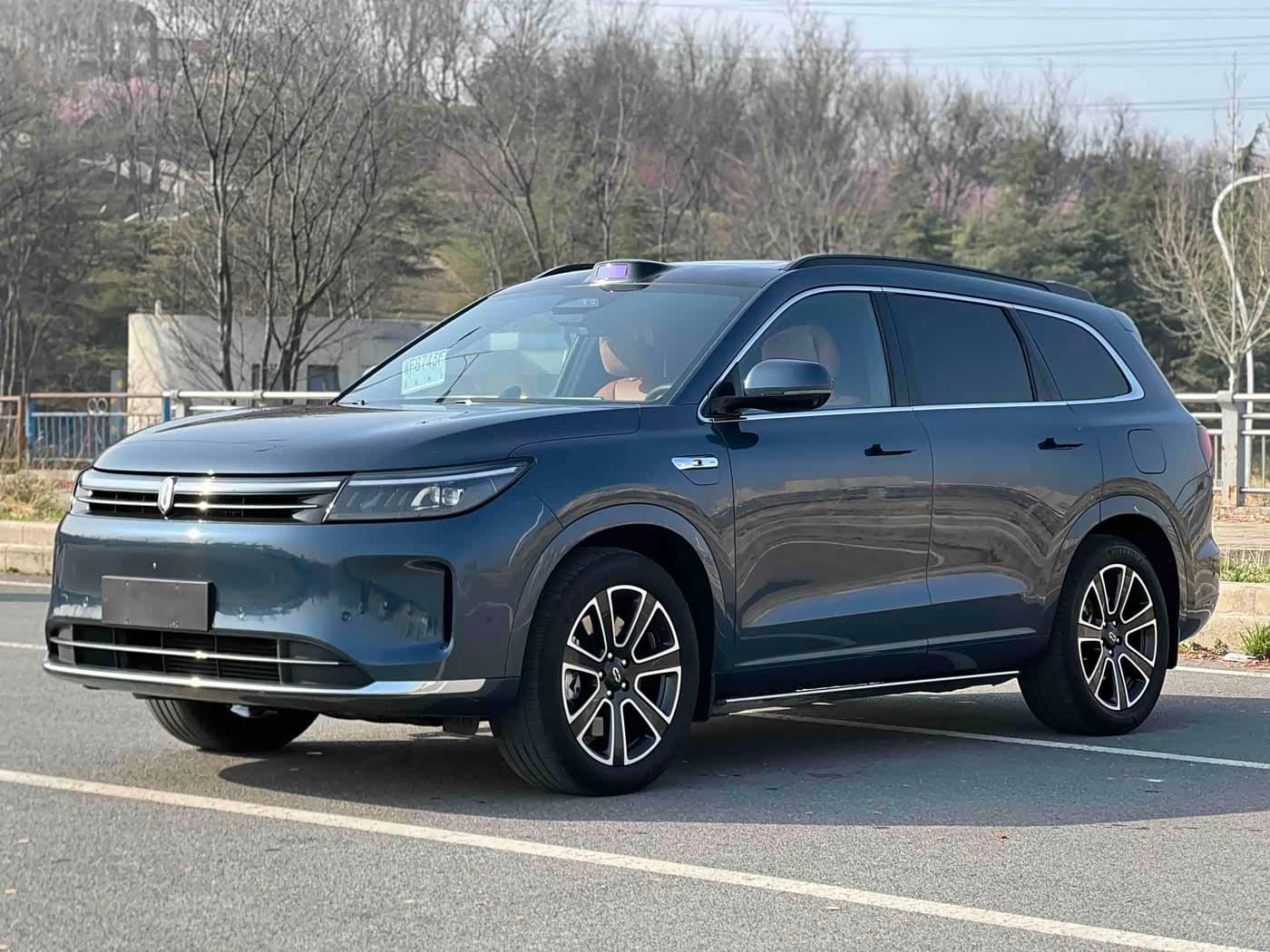 2024 AITO Wenjie AITO M7 front exterior