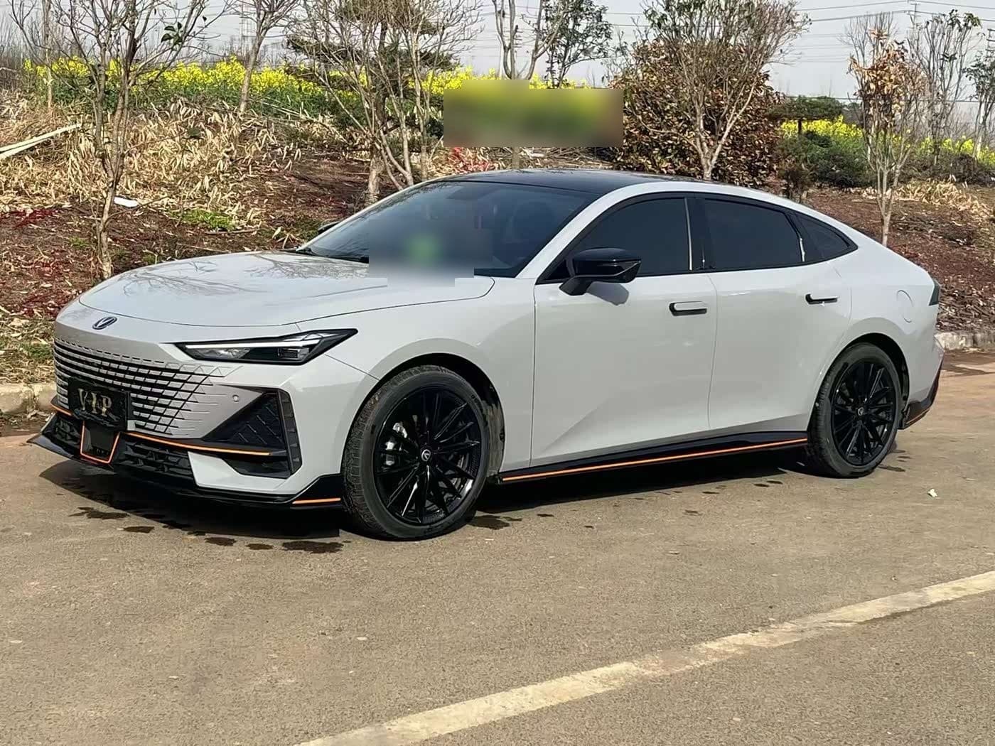 2022 Changan UNI-V front exterior