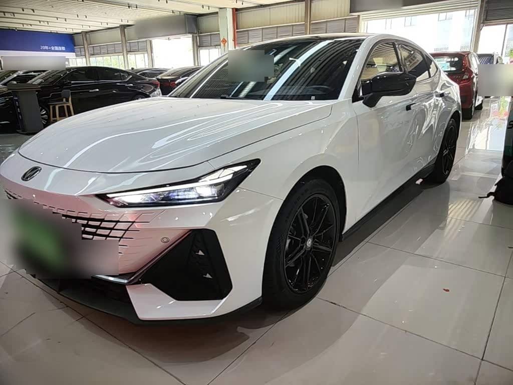 2023 Changan UNI-V front exterior