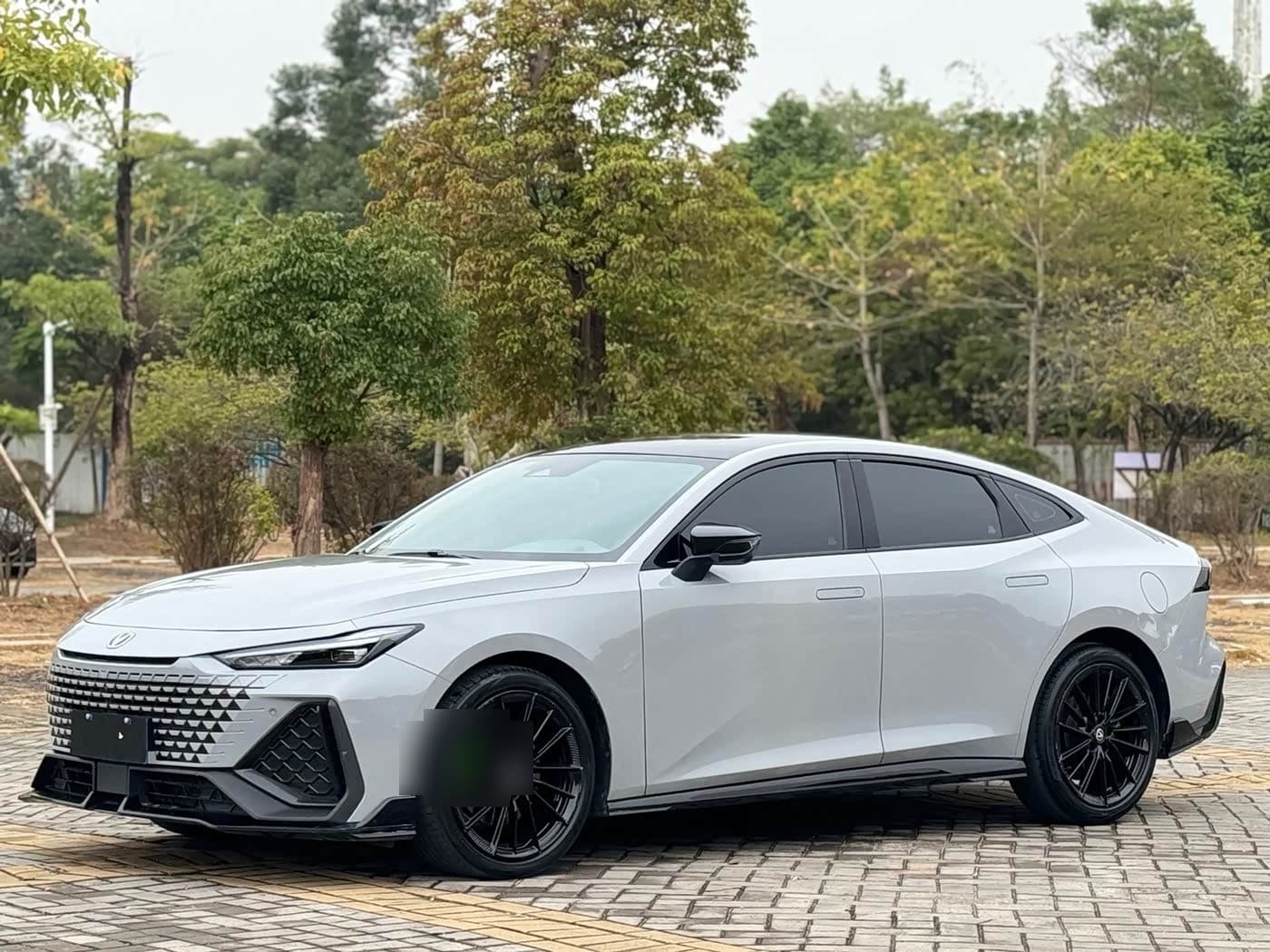2022 Changan UNI-V front exterior