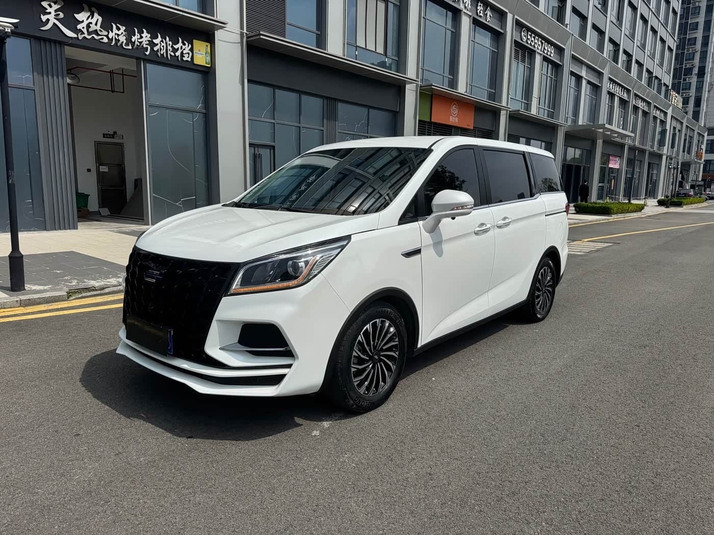 2022 Changan Oshan Changan Oushang Kosai front exterior