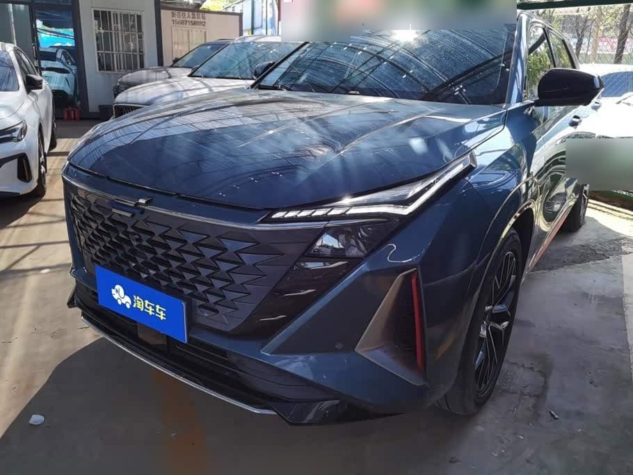 2022 Changan Oshan Z6 front exterior