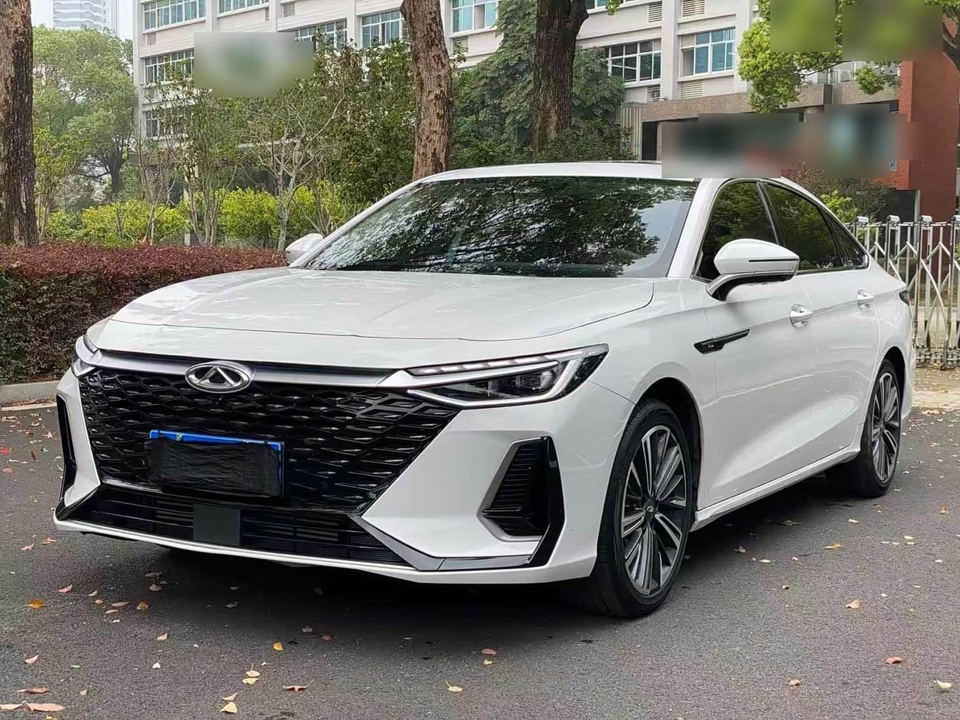 2022 Chery Arrizo 8 front exterior