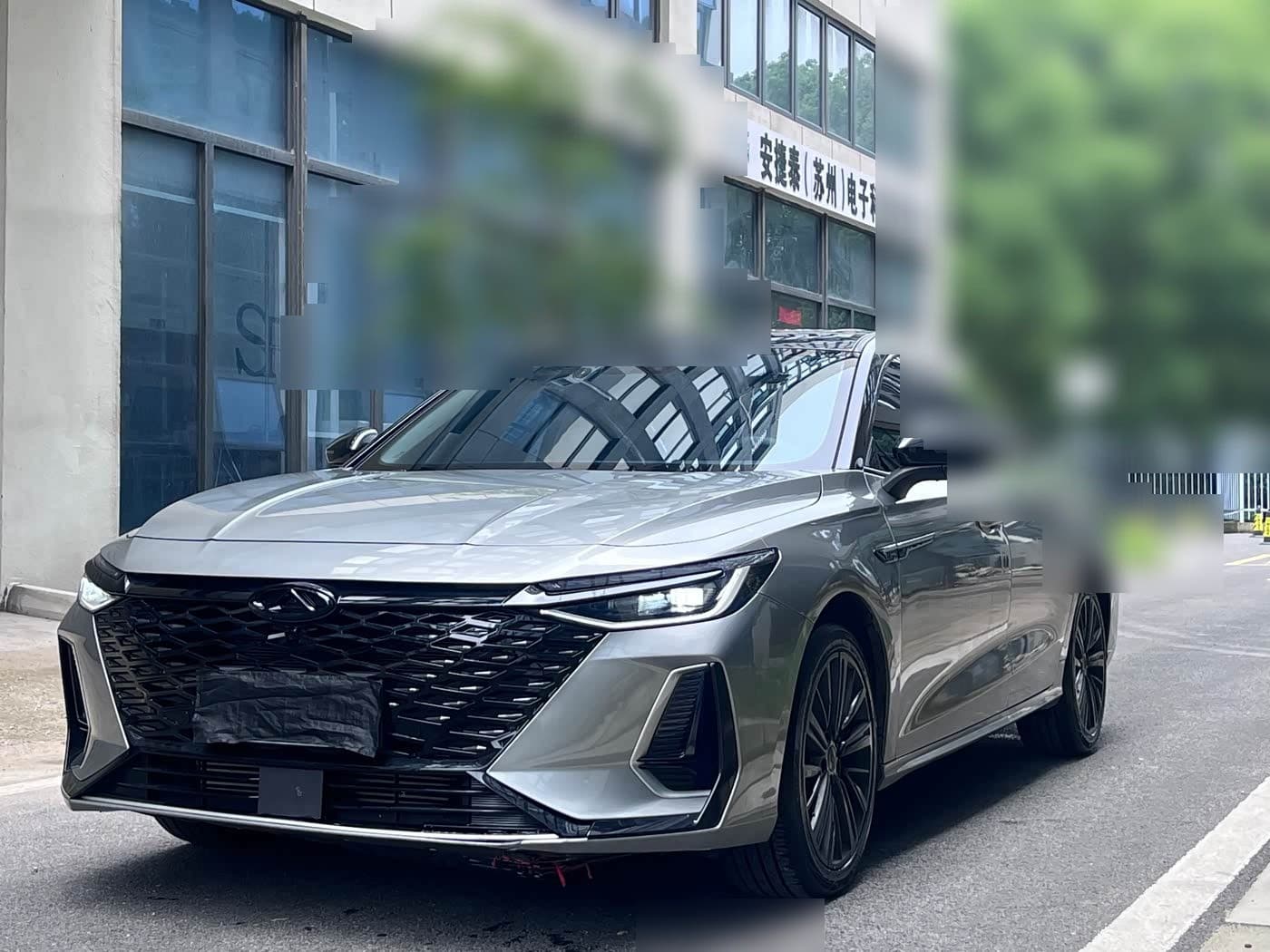 2022 Chery Arrizo 8 front exterior