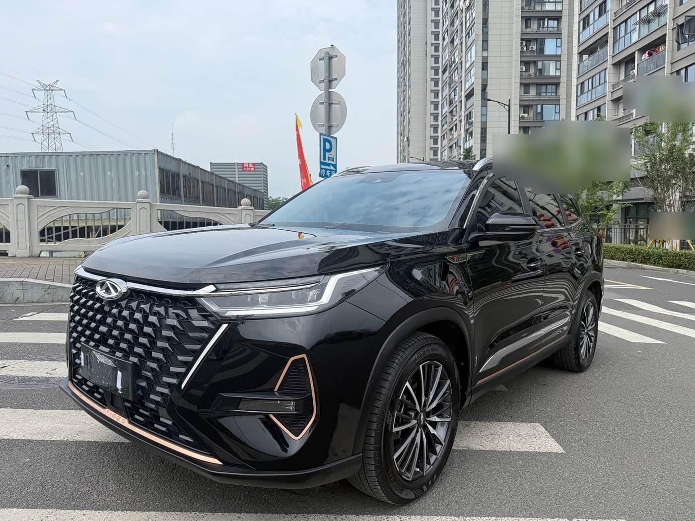 2022 Chery Tiggo 8 PRO front exterior