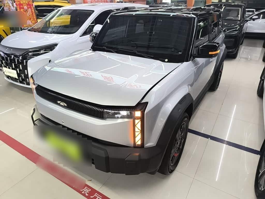 2025 Chery Fengyun Storm X3 front exterior