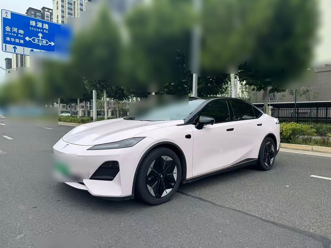 2022 Deepal SL03 front exterior
