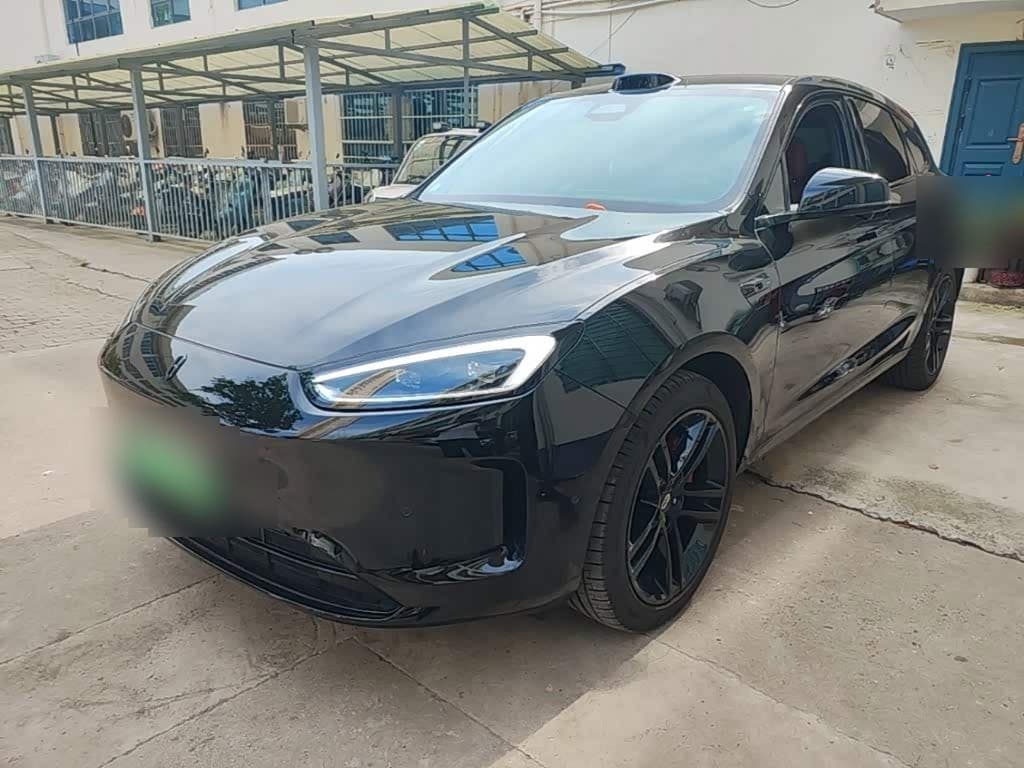2025 AITO Wenjie AITO M5 front exterior