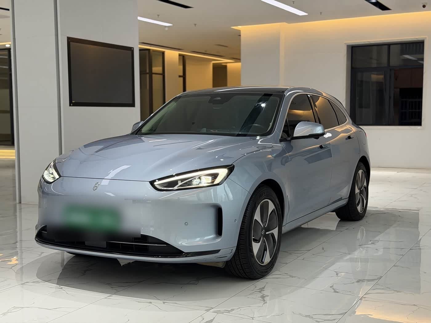 2022 AITO Wenjie AITO M5 front exterior
