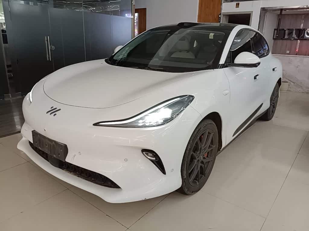2025 Im Motors IM LS6 front exterior