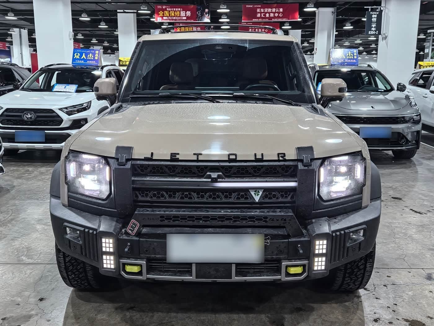 2023 Jetour Traveler front exterior