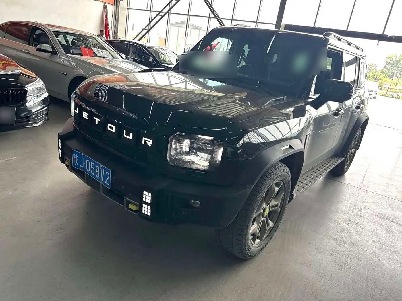 2023 Jetour Traveler front exterior
