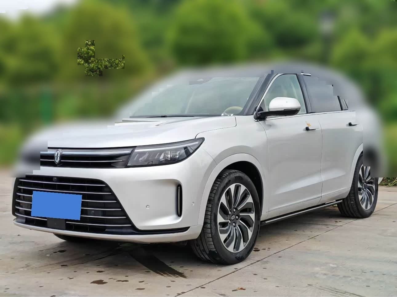2023 AITO Wenjie AITO M7 front exterior