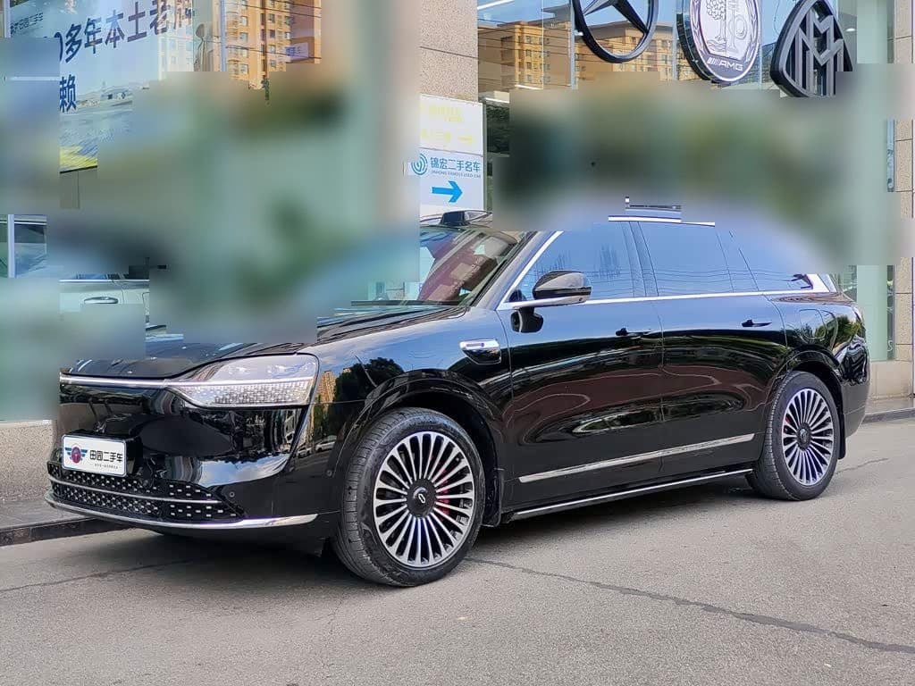 2025 AITO Wenjie AITO M9 front exterior