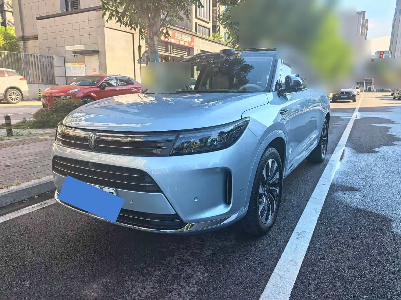 2023 AITO Wenjie AITO M7 front exterior
