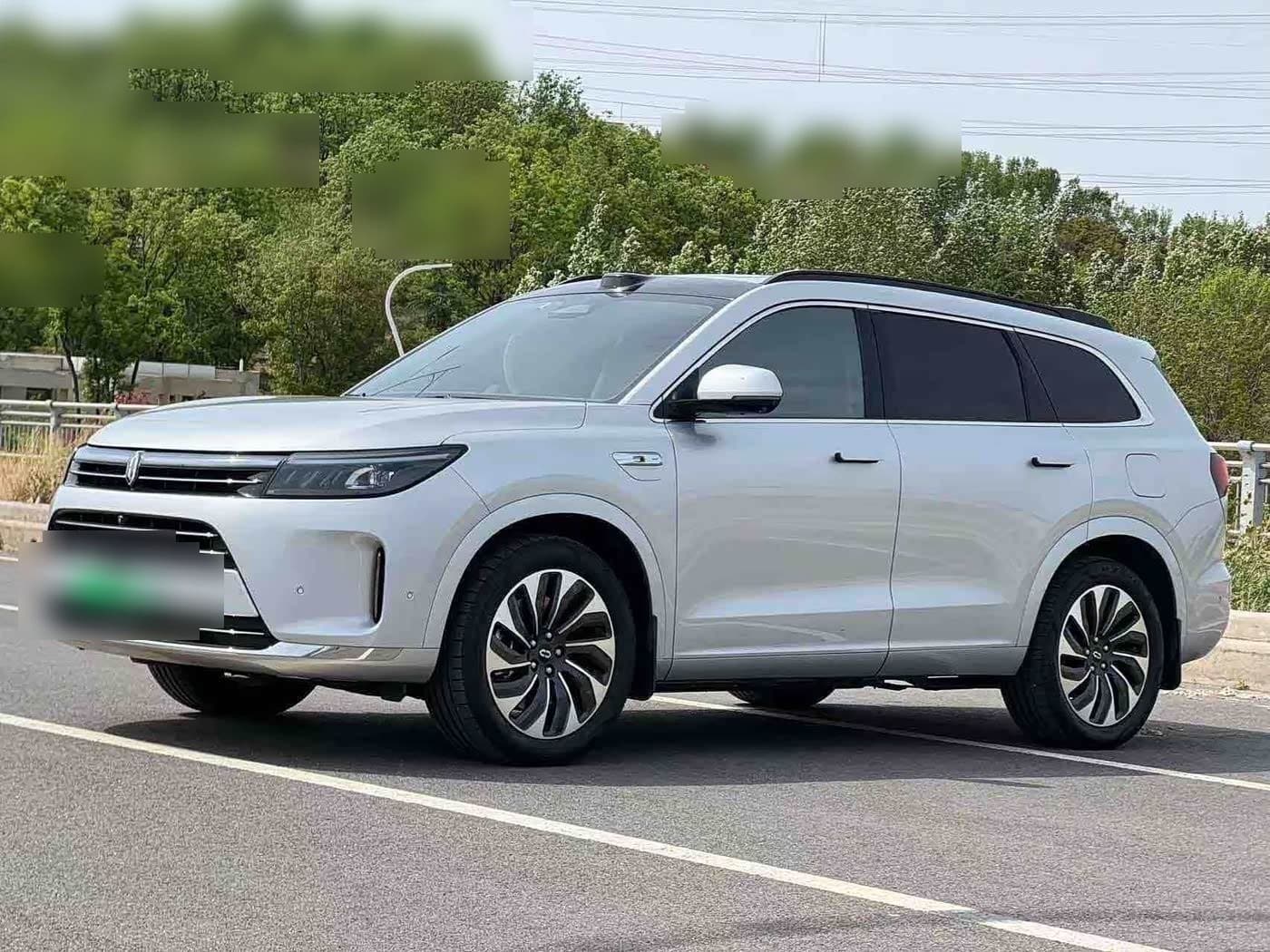 2023 AITO Wenjie AITO M7 front exterior
