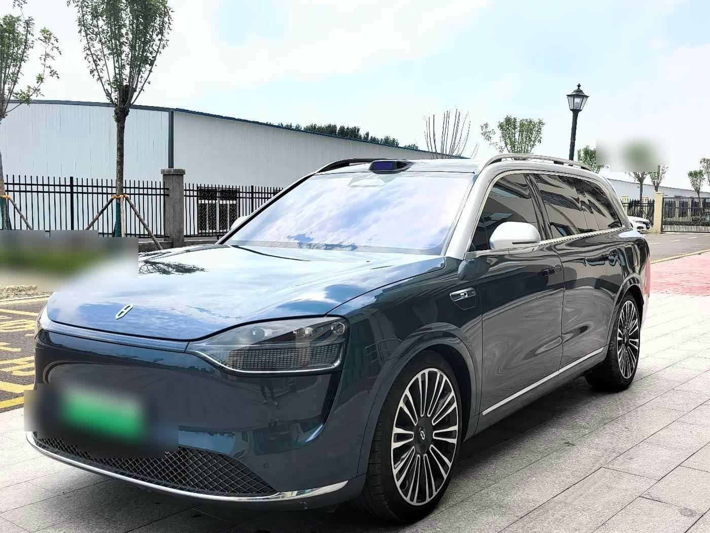 2024 AITO Wenjie AITO M9 front exterior