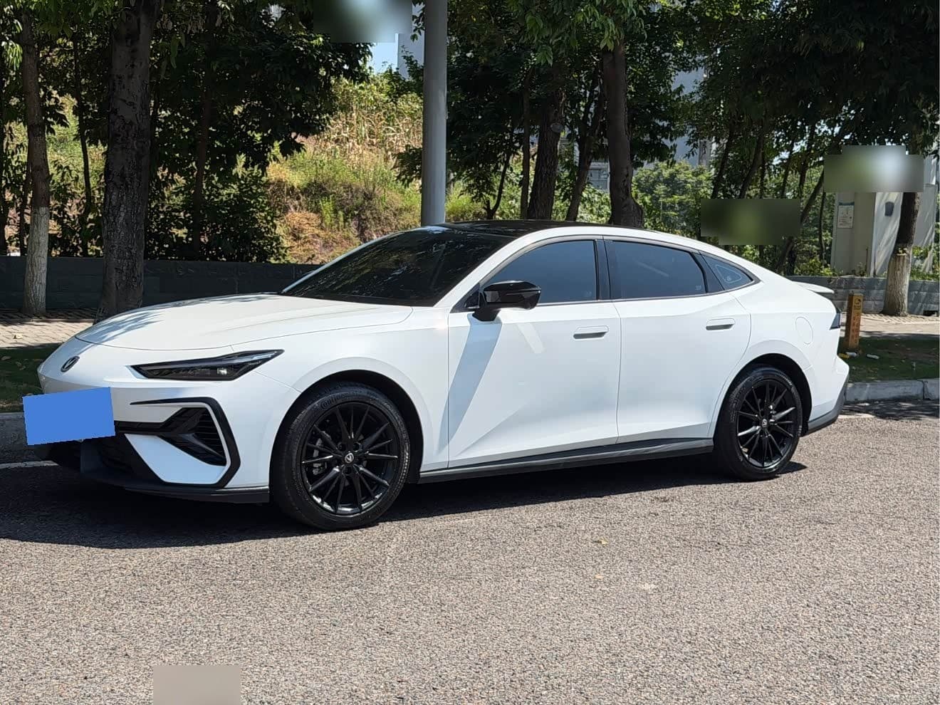 2025 Changan UNI-V front exterior