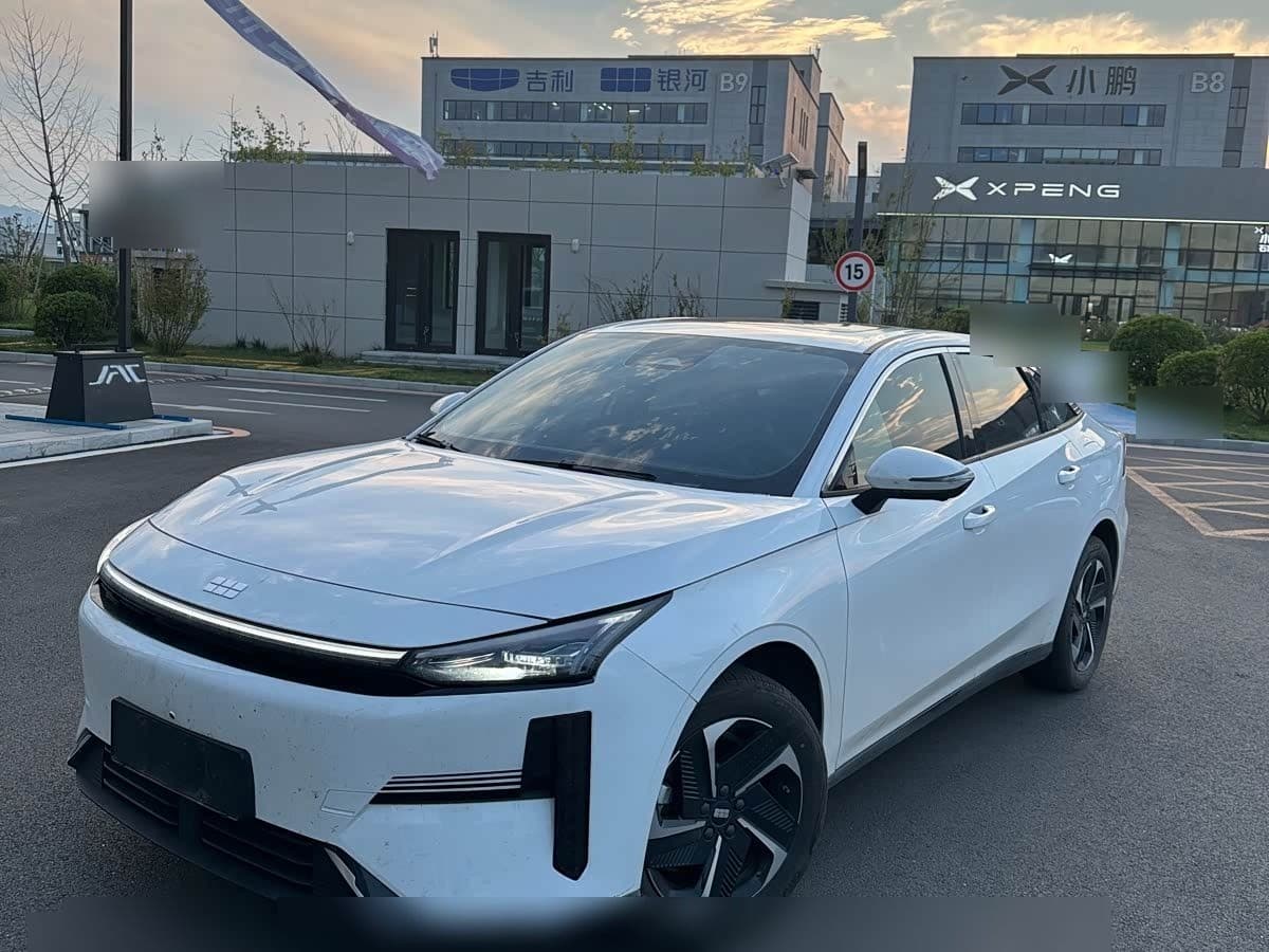 2025 Geely Galaxy Galaxy L6