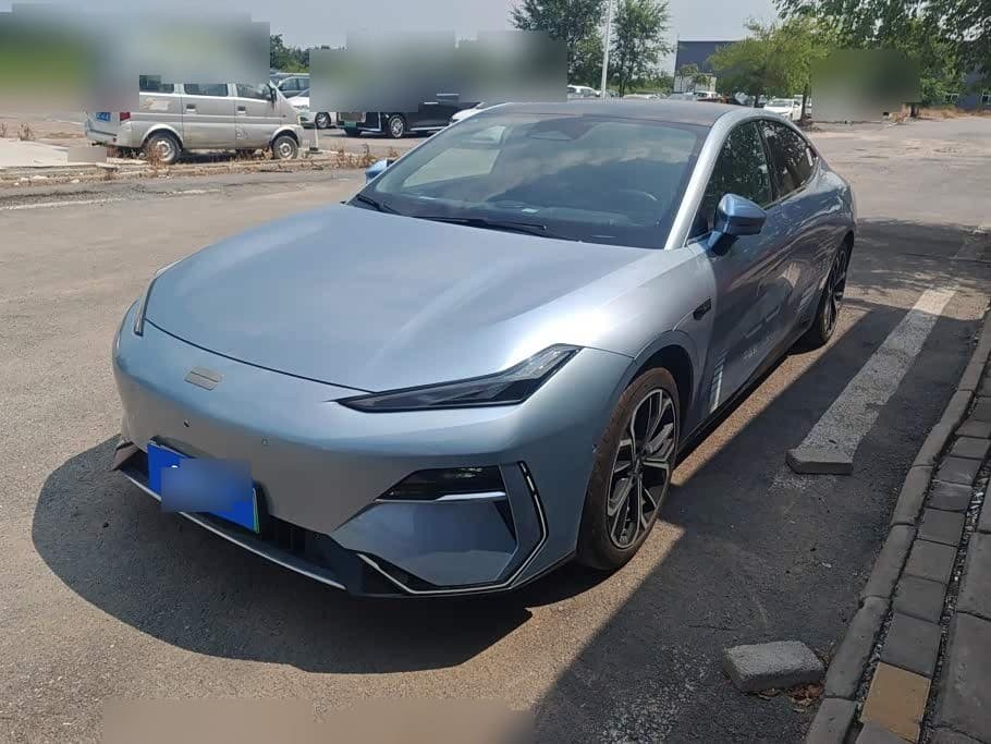 2025 Geely Galaxy Galaxy E8