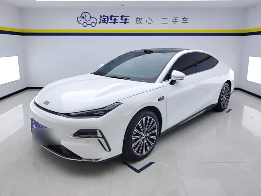 2025 Geely Galaxy Galaxy Xingyao 8