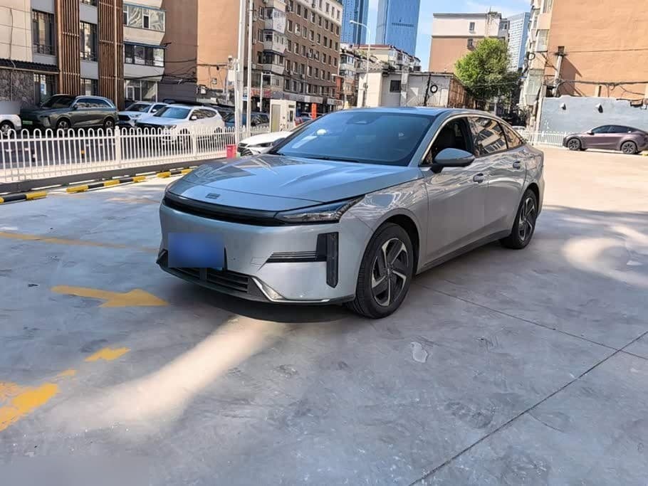 2025 Geely Galaxy Galaxy L6