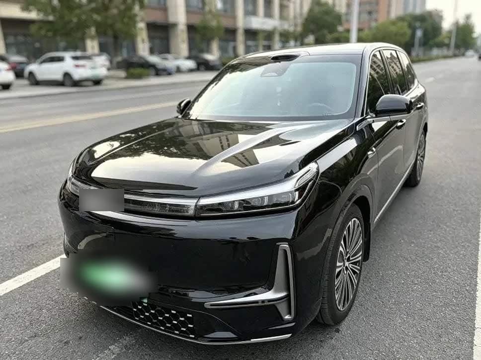 2025 Geely Galaxy Galaxy M9
