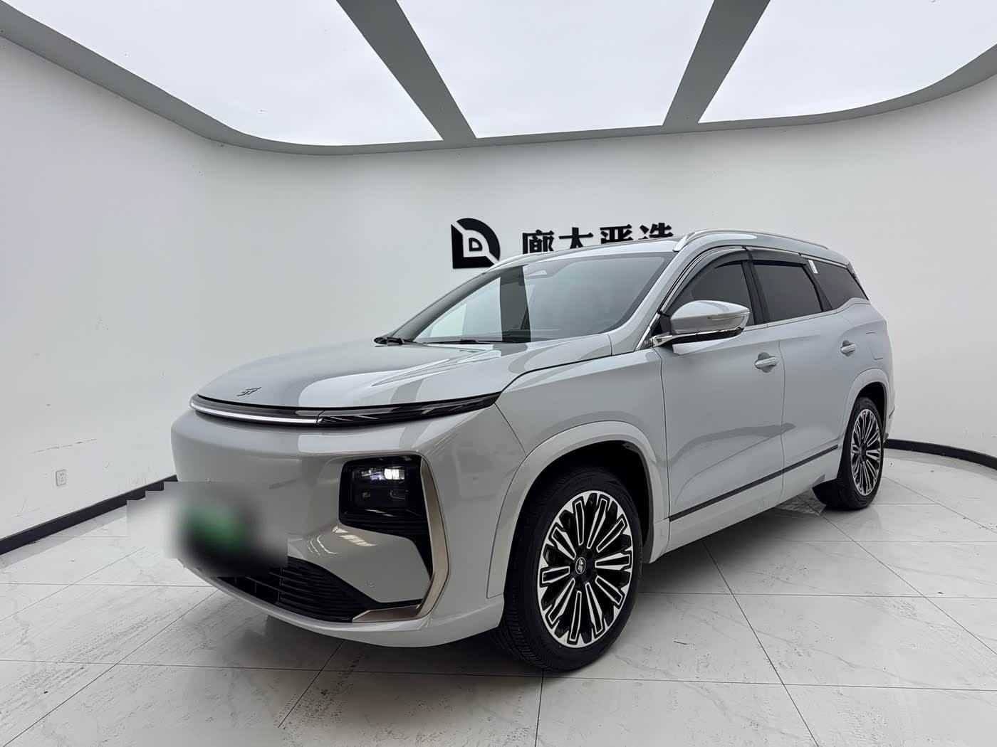 2025 Jetour Shanhai L9