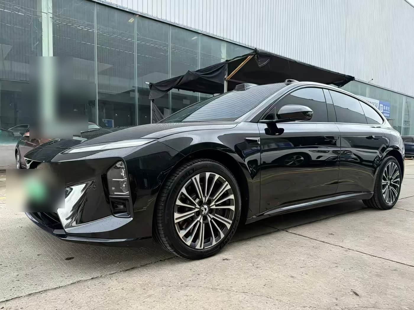 2025 NIO ET5T