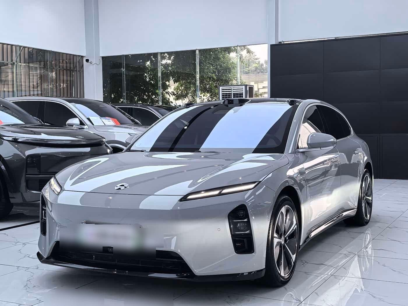 2025 NIO ET5T