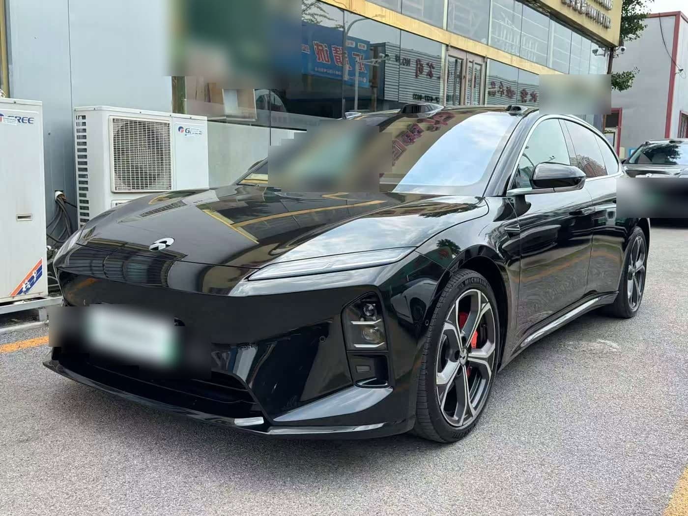 2025 NIO ET5T