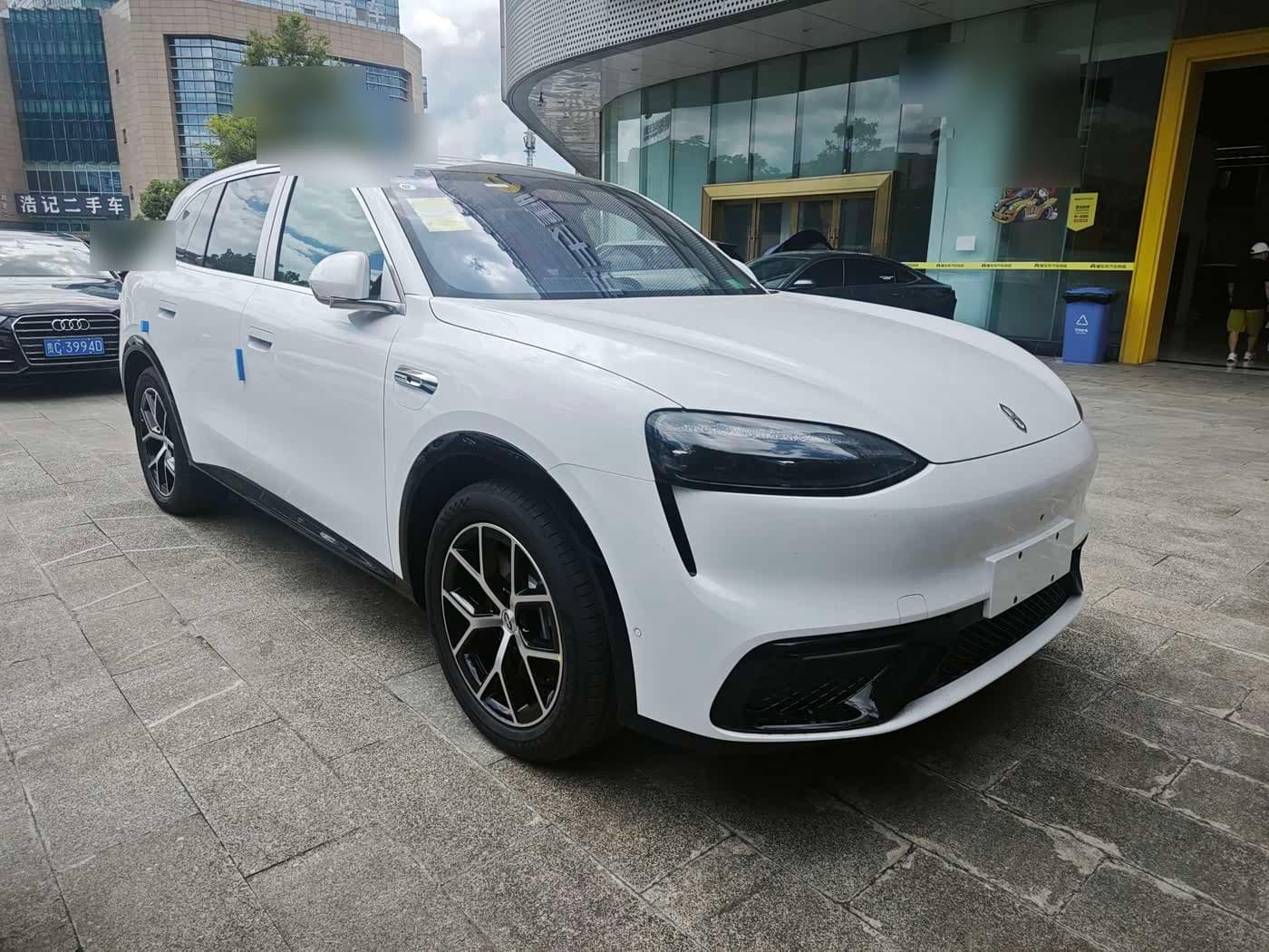 2026 AITO Wenjie AITO M6