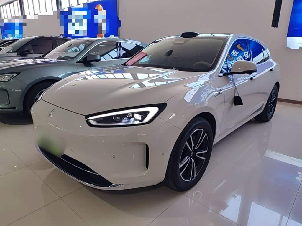 2025 AITO Wenjie AITO M5 front exterior