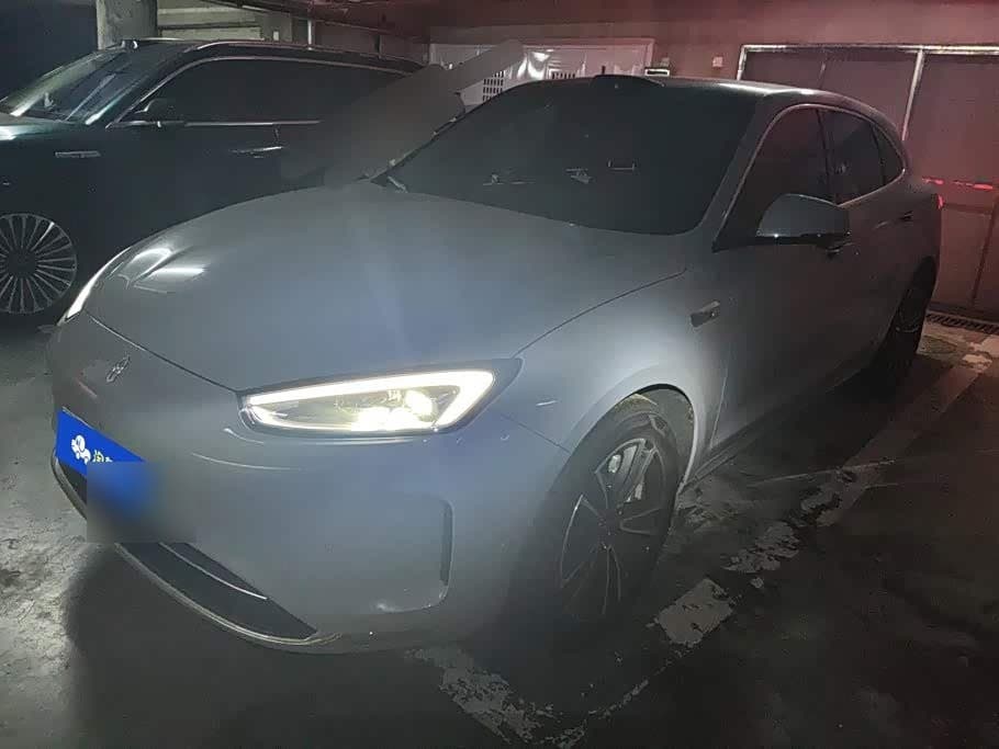 2025 AITO Wenjie AITO M5