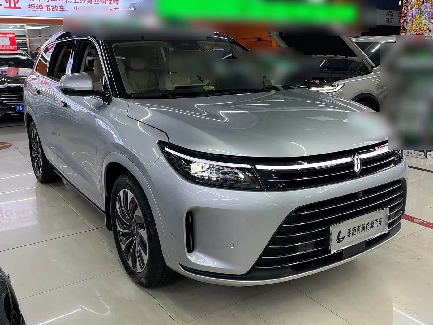 2023 AITO Wenjie AITO M7 front exterior
