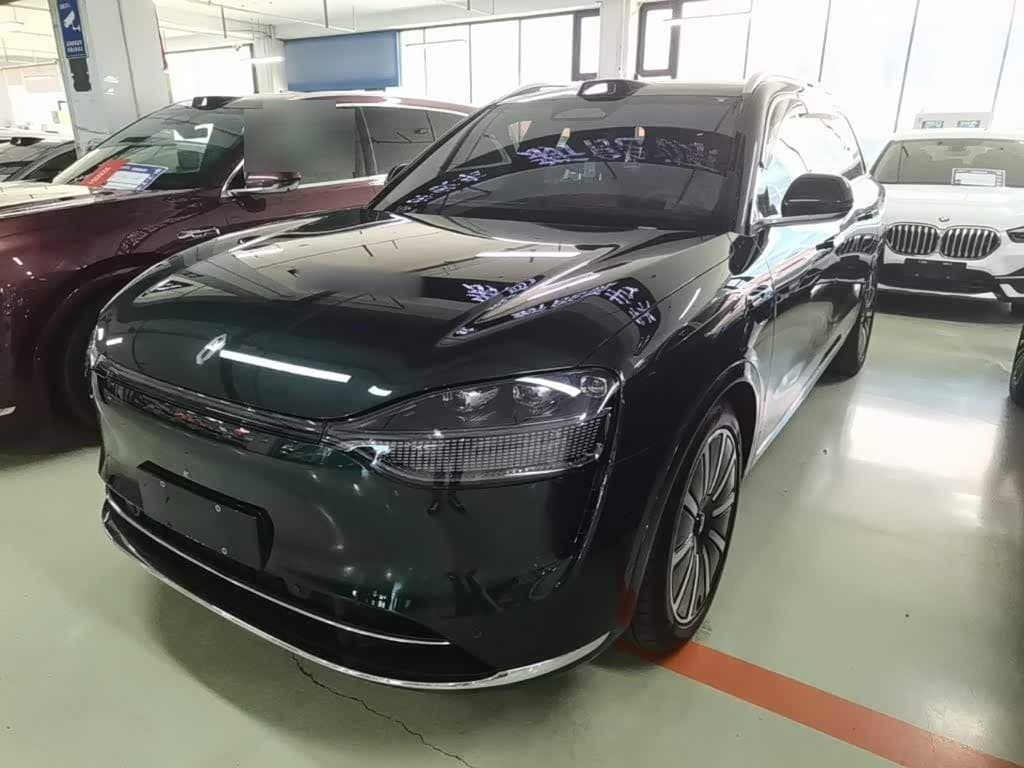 2025 AITO Wenjie AITO M9