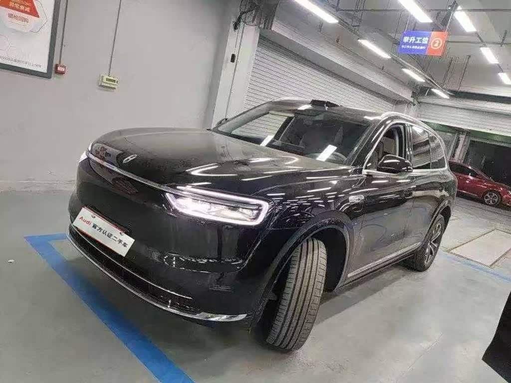 2025 AITO Wenjie AITO M7 front exterior