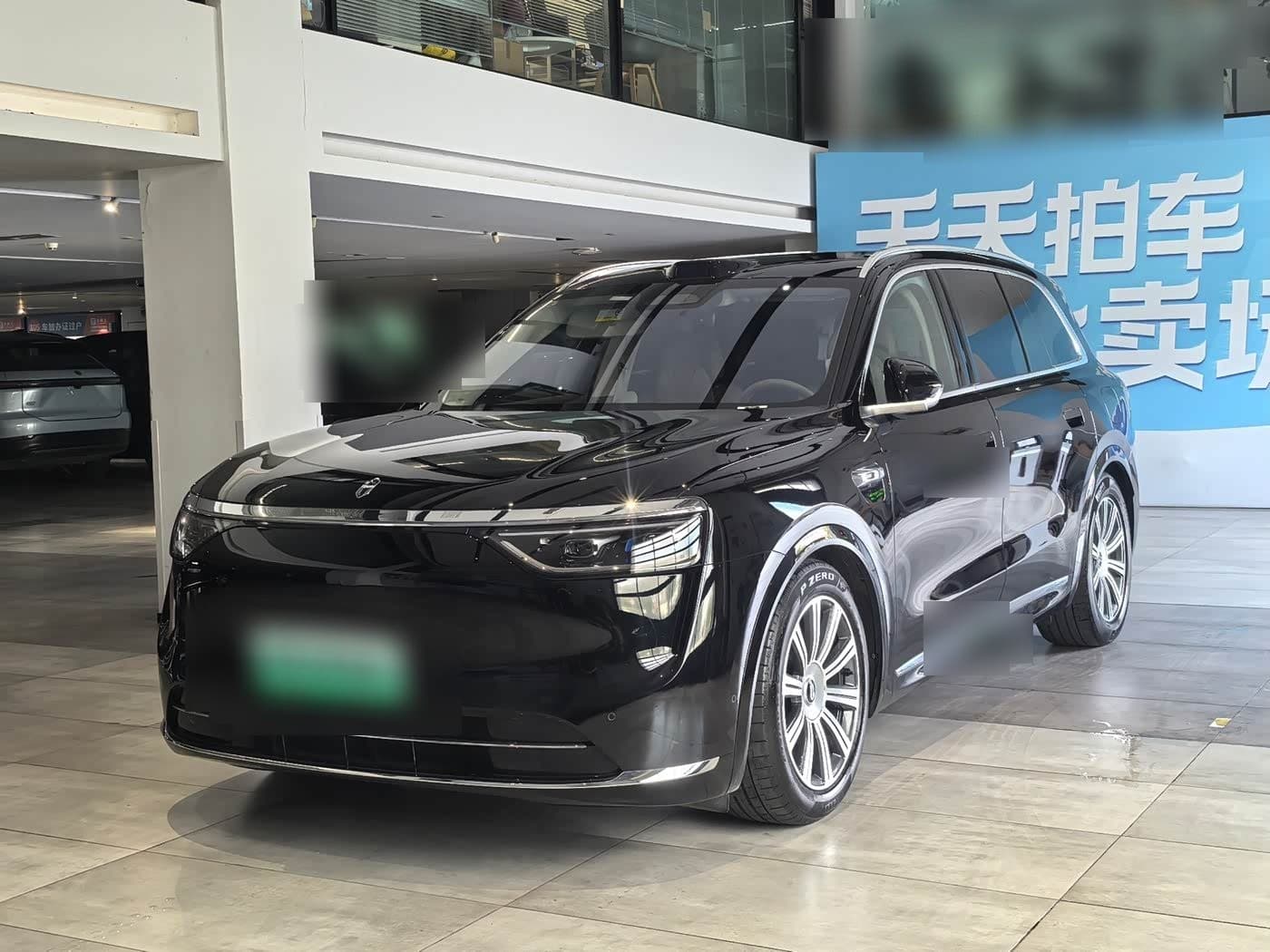 2025 AITO Wenjie AITO M8