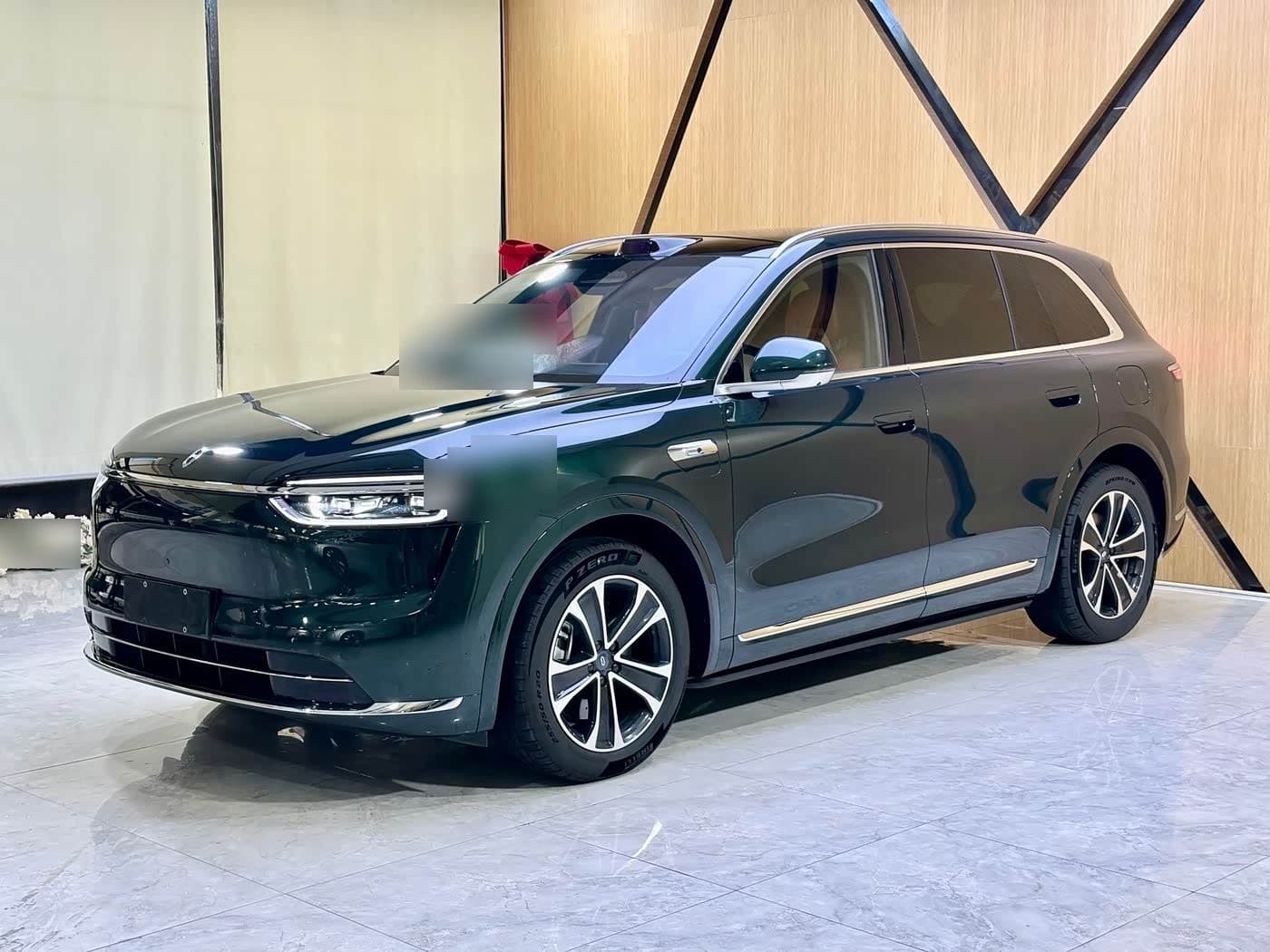 2025 AITO Wenjie AITO M7