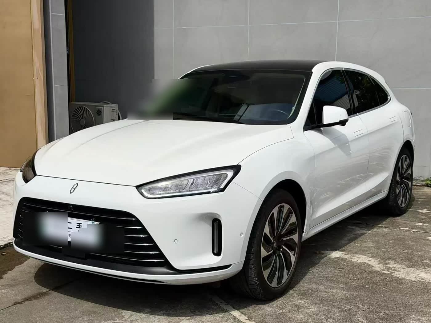 2022 AITO Wenjie AITO M5