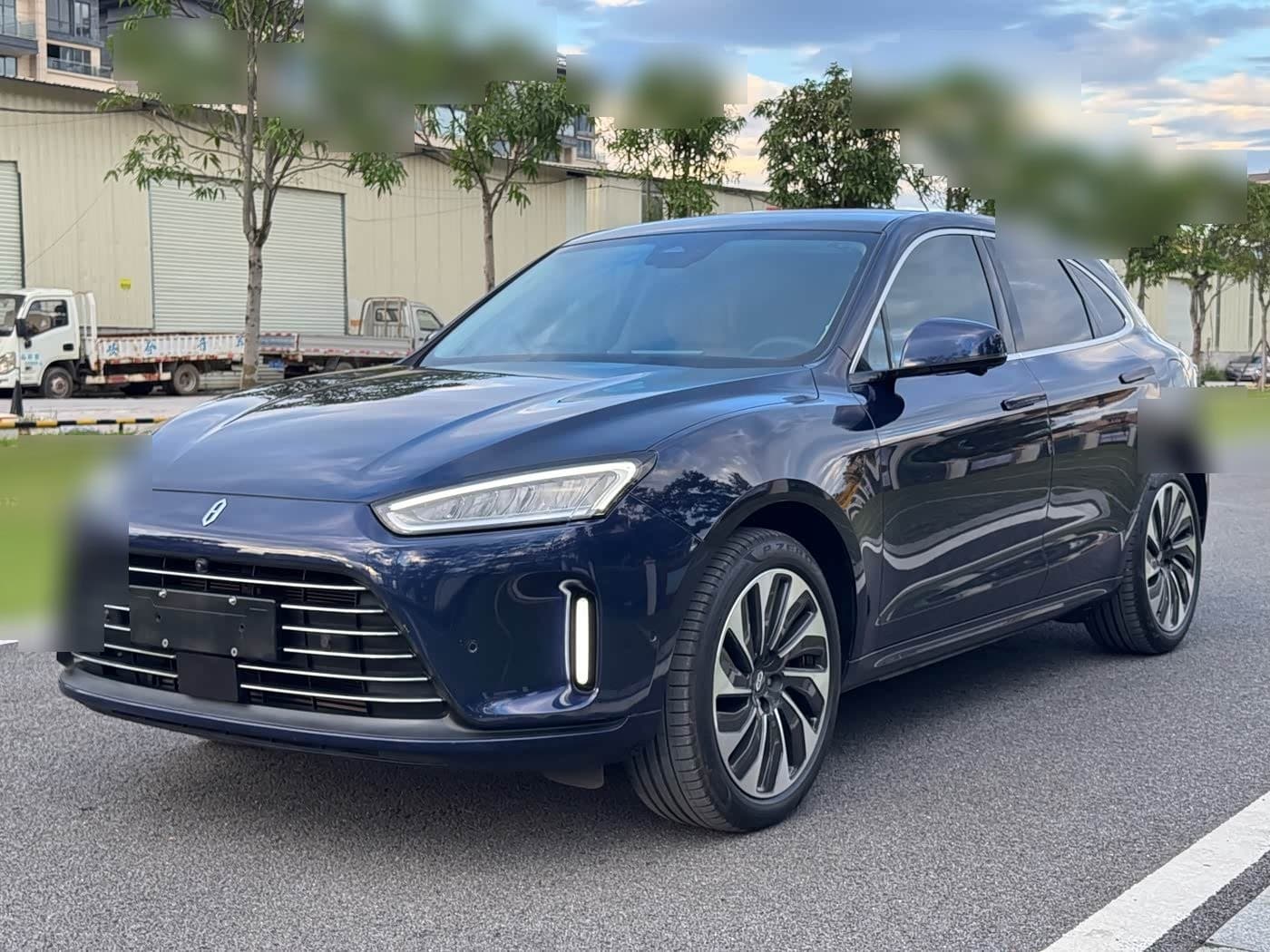 2022 AITO Wenjie AITO M5