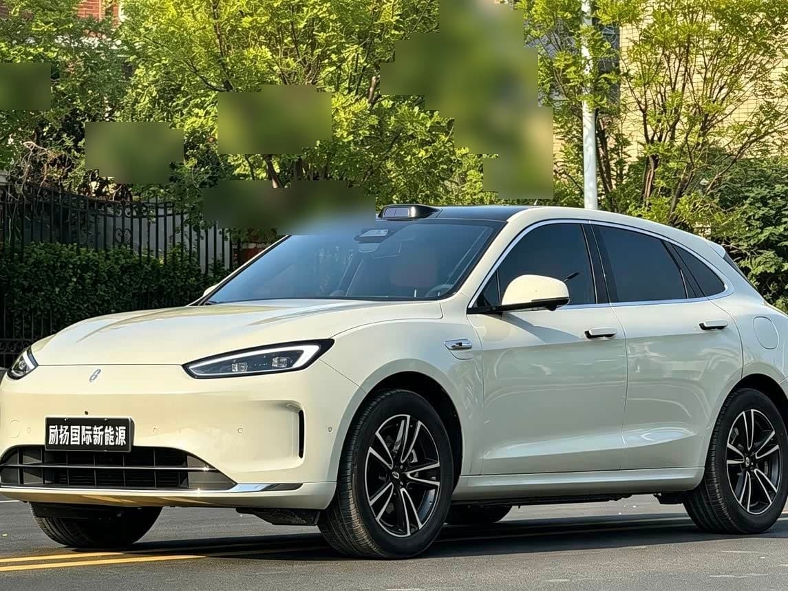 2025 AITO Wenjie AITO M5